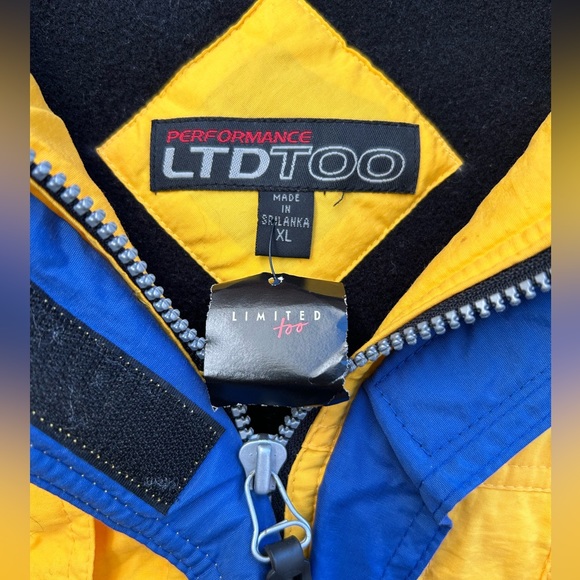 NWT Limited Too Xtreme Performance Women’s Yellow Full Zip XL Hooded Ski Parka - Picture 4 of 8